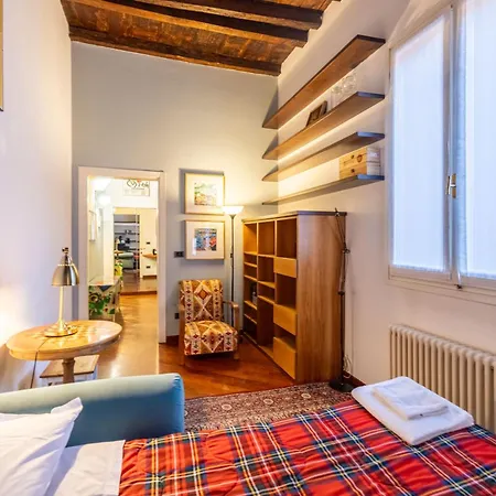 Daire Riva Reno, By Short Holidays *