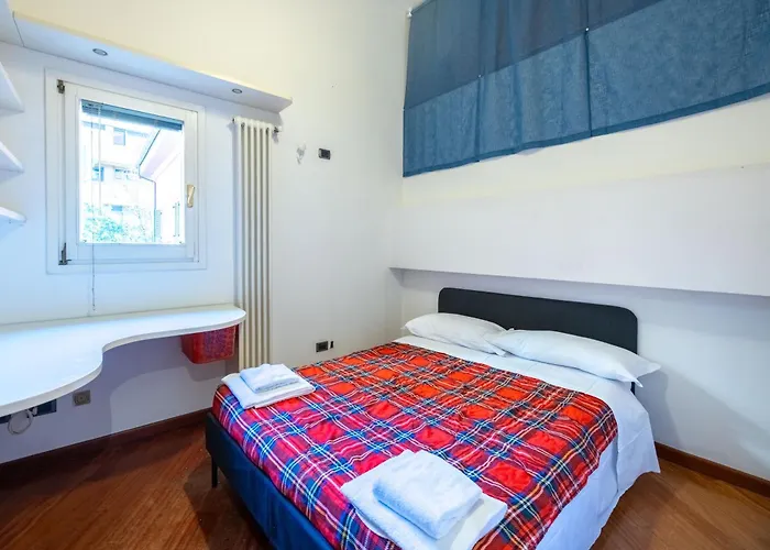 Riva Reno, By Short Holidays Bologna